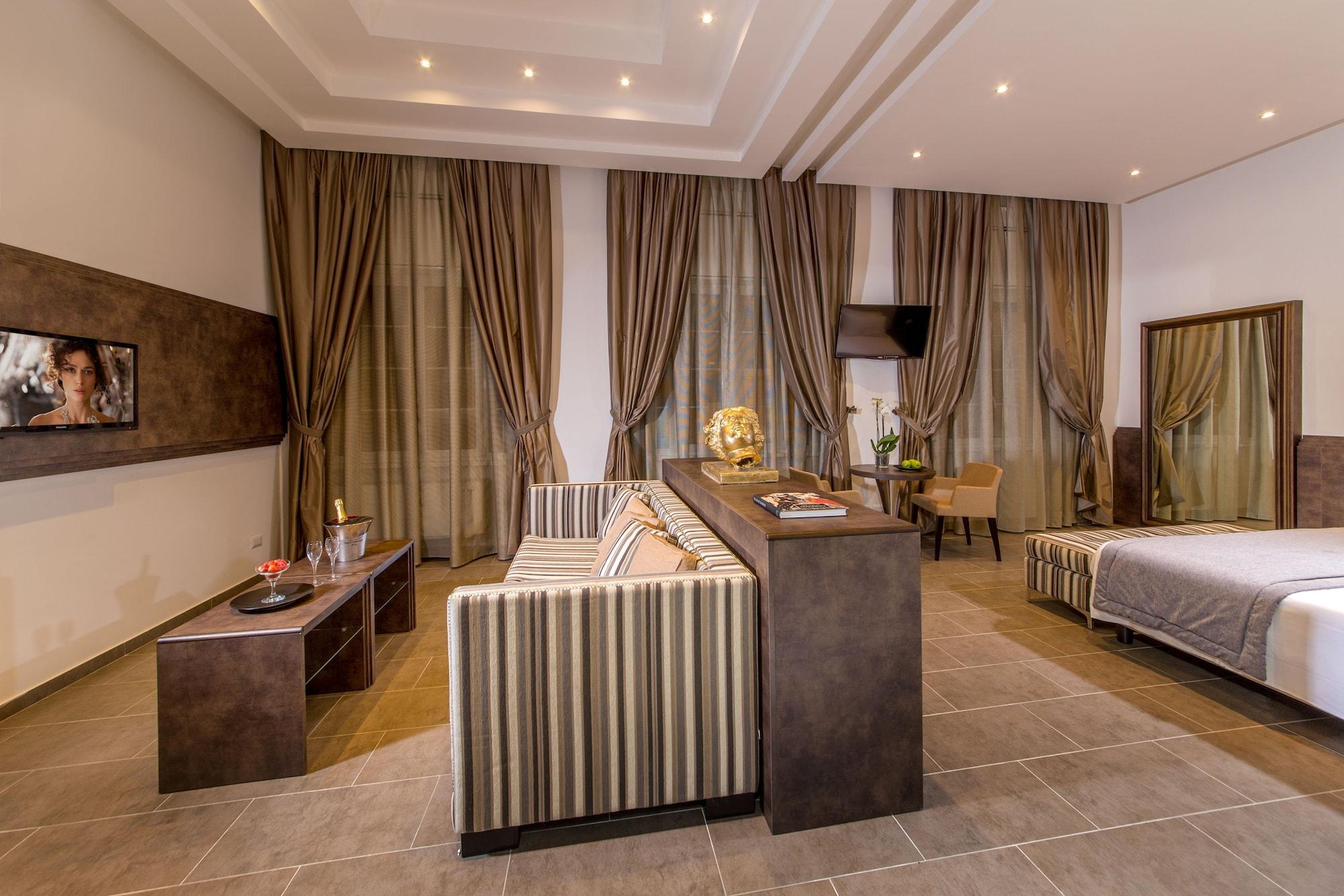 Hearth Hotell 3*